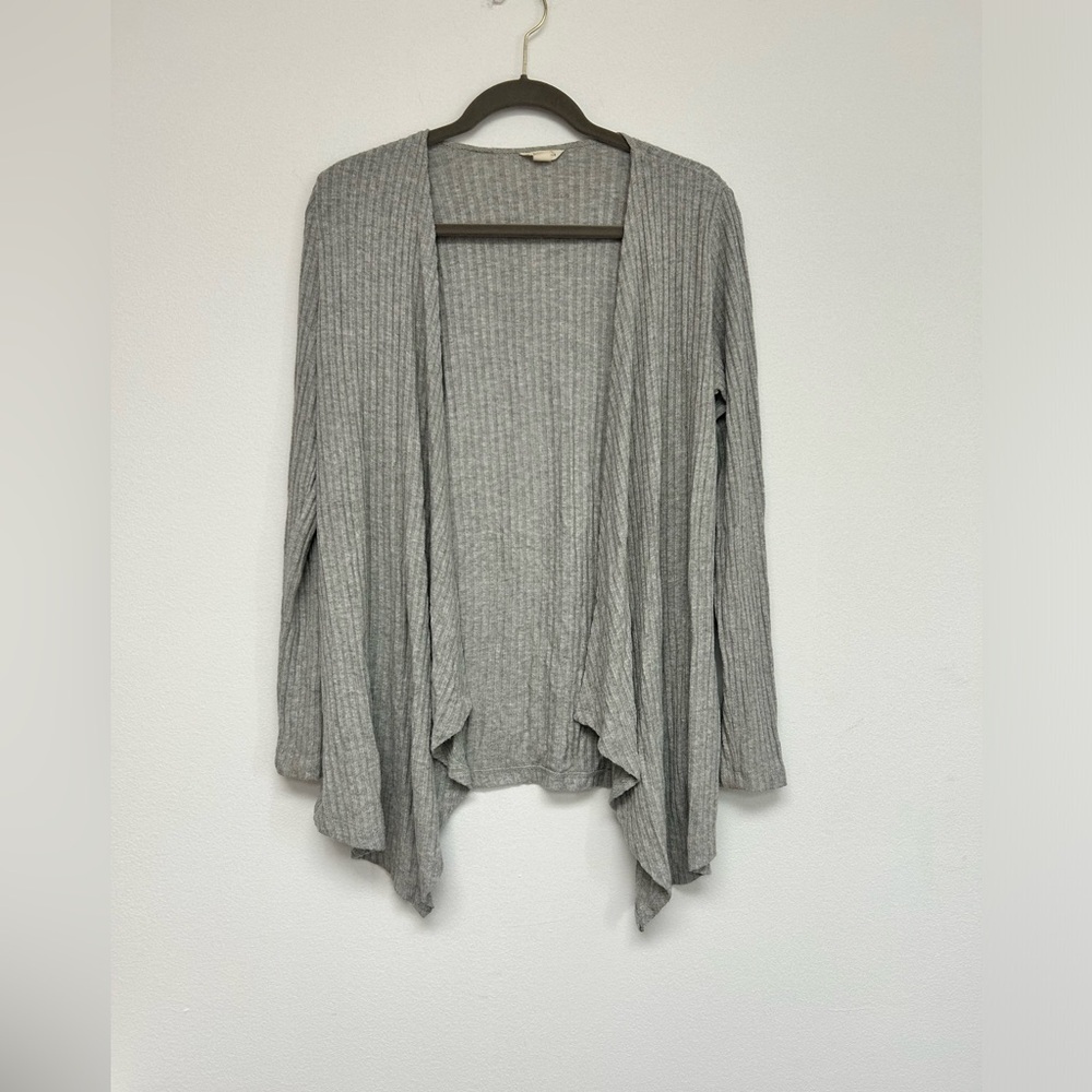 Aeropostal Grey Open front asymmetrical sweater cardigan women’s size M